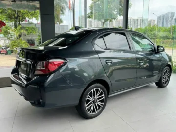 Mitsubishi Attrage CVT Premium - Ảnh 9