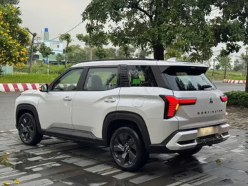 Mitsubishi Destinator Premium 18 Mitsubishi Destinator Premium - Ảnh 3