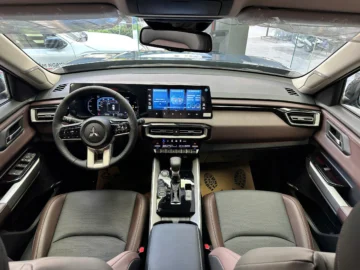 Mitsubishi Destinator Ultimate - Ảnh 12