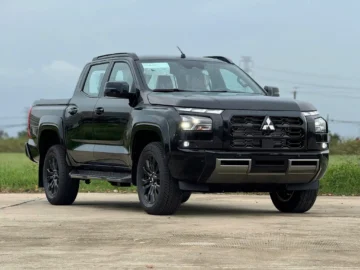 Mitsubishi Triton 4WD AT Athlete - Ảnh 9
