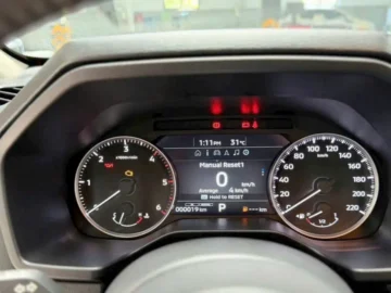 Mitsubishi Triton 2WD AT Premium - Ảnh 3