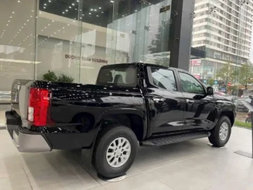 Mitsubishi Triton 2WD AT GLX - Ảnh 8