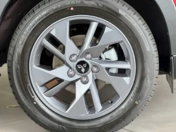 Mitsubishi Xforce GLX - Ảnh 12