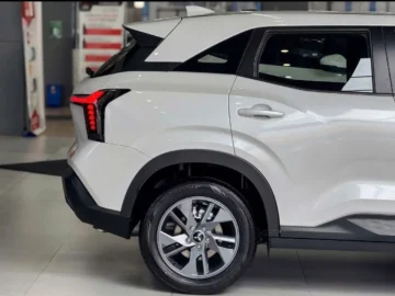 Mitsubishi Xforce GLX - Ảnh 17