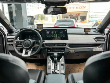Mitsubishi Xforce Ultimate - Ảnh 13