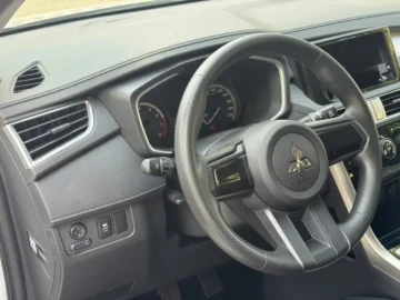 Mitsubishi Xpander MT CBU MY26 - Ảnh 10